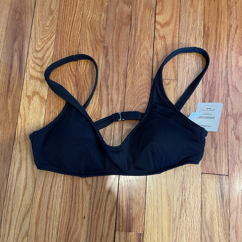 Fabletics scoop bikini top